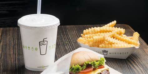 Ny発ハンバーガーレストラン「shake Shack®」が外苑前にオープン！