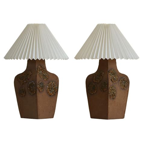 D Nische Mid Century Modern Brutalistische Keramik Tischlampen Er