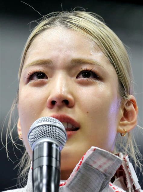 【フェンシング】江村美咲、涙の日本一！2年ぶり4度目パリ五輪で旗手、銅から「ロスで金」へ スポーツ 日刊スポーツ