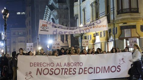 El TC Deja Fuera De Su Debate Sobre El Aborto El Permiso Paterno Para