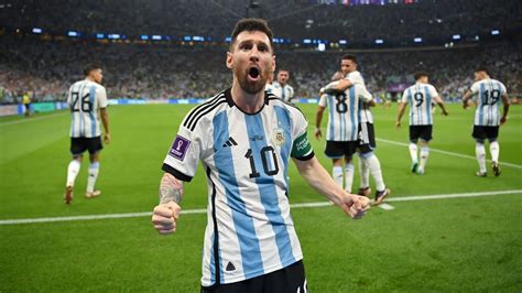 Lionel Messi Saves Argentina Again Vip Messi Camera Reactions YouTube