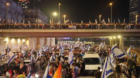 Grandes protestas en Israel contra una cláusula de reforma judicial que