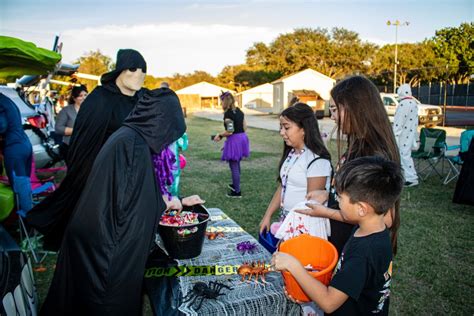 Trunk Or Treat — Great Northwest Community Improvement Associaion