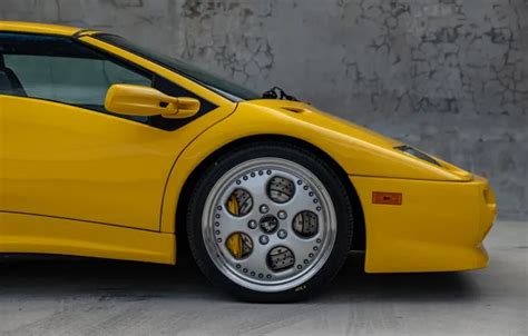 Wallpaper Lamborghini Yellow Diablo Supercar Lamborghini Diablo Vt