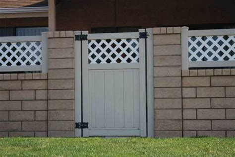 Privacy Gates With Lattice - Vinyl Craft