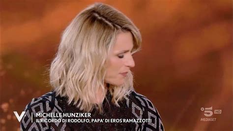 Michelle Hunziker Scoppia In Lacrime A Verissimo Colpita Da Un Lutto