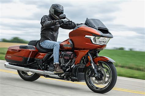 Harley Davidson Cvo Street Glide And Road Glide Review First