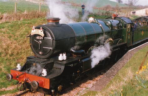 017 Washford 60xx King Class 6024 King Edward I Loco Yard