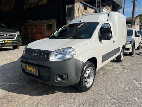 Fiat Fiorino Furgão Work HARD 1 4 Flex 8V 2p Flex 2 portas câmbio