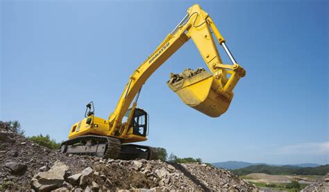 Komatsu Presenta Nueva Excavadora Hidr Ulica Al Mercado Peruano