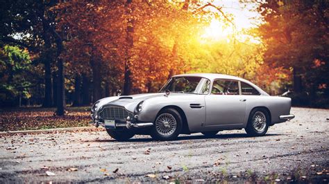 James Bond Aston Martin Db5 Wallpaper