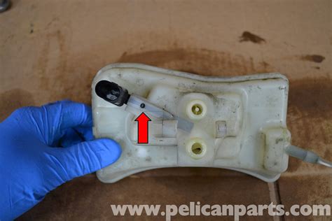 Audi A4 B6 Brake Fluid Level Sensor Replacement (2002-2008) | Pelican ...