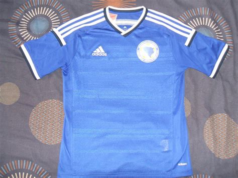 Bosnia and Herzegovina Home football shirt 2014 - 2015.