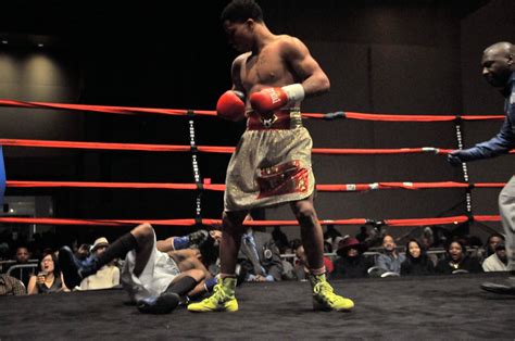 Boxing Along The Beltway: Davis Scores Second-Round TKO!