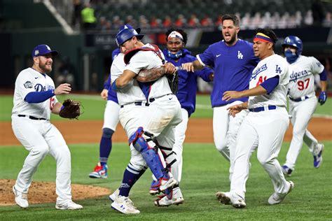 Dodgers Win First World Series Since 1988 Seager Named Mvp