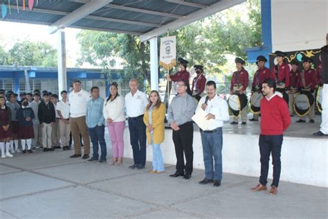 Inauguran construcción de barda perimetral en la secundaria Doctor