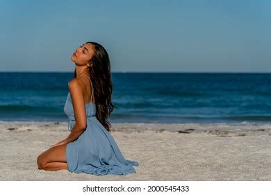 Beautiful Mixed Race Bikini Model Enjoys库存照片2000545433 Shutterstock