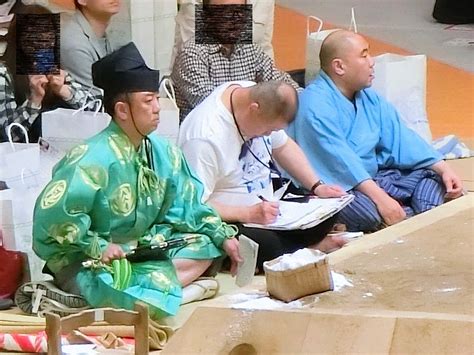 【五月場所】 十両格行司：勘九郎氏と慎之助氏 ホントはね。