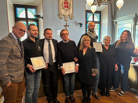 Premiate Le Attivit Storiche Di Novara Sdnews