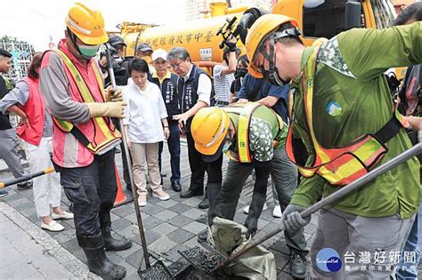 杜蘇芮颱風近台 中市環保局動員近千人加強清溝 盧秀燕：加強戒備不容輕忽 台灣好新聞 Line Today