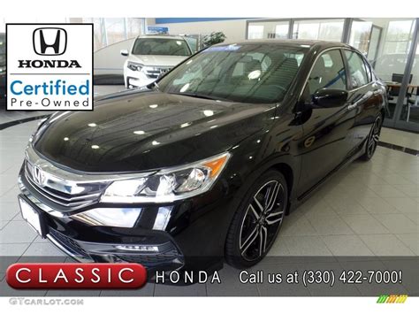 Crystal Black Pearl Honda Accord Sport Sedan Photo