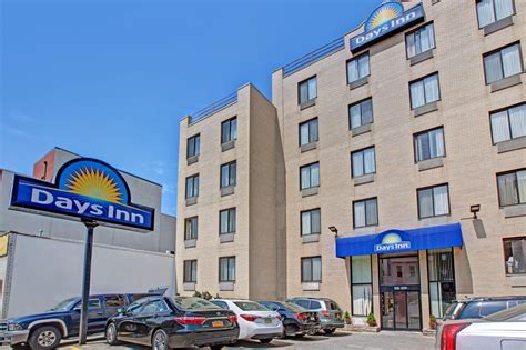 Days Inn by Wyndham Brooklyn | Brooklyn, NY Hotels