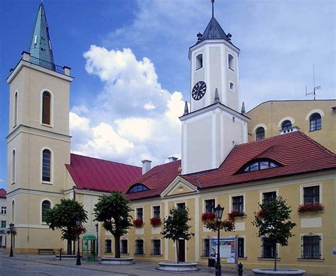 Rynek Ko Ci Ratusz Polkowice Ciekawostki Atrakcje Zabytki Sadurski