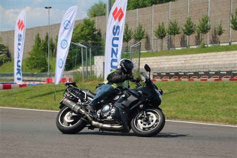 Suzuki Moto Szko A Kolejne Spotkanie Nadci Ga Wielkimi Krokami