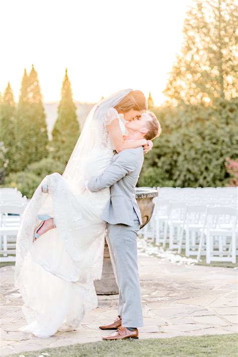 Park Crest Event Facility Wedding Emilymcintyrephotography