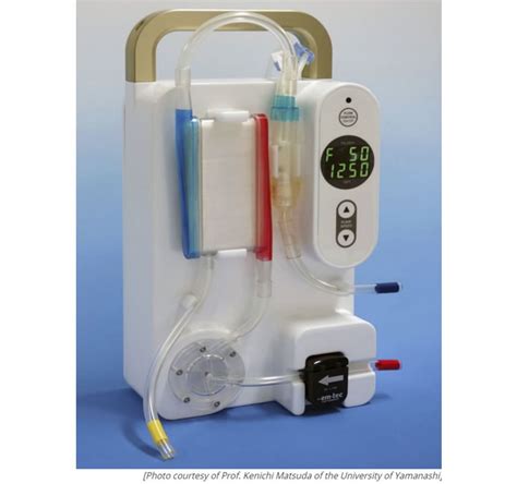 Japanese researchers develop briefcase-sized portable dialysis machine - Fareastgizmos