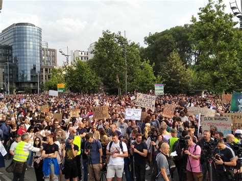 Završen sedmi protest Srbija protiv nasilja u Beogradu Najavljen