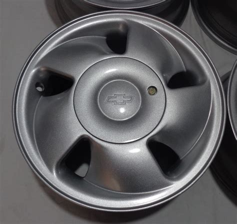 Rodas Aro 13 Gm 4x100 Catavento Celta Corsa Monza Kadett Parcelamento