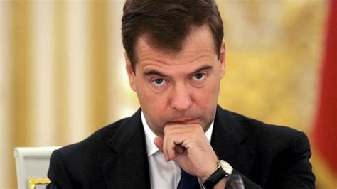 Russischer Regierungschef Medwedew würde Pussy Riot nicht ins Gefängnis stecken