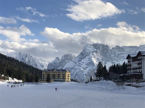 PASSEGGIATA A MALGA RIN BIANCO E LAGO DI MISURINA Dolom Eat