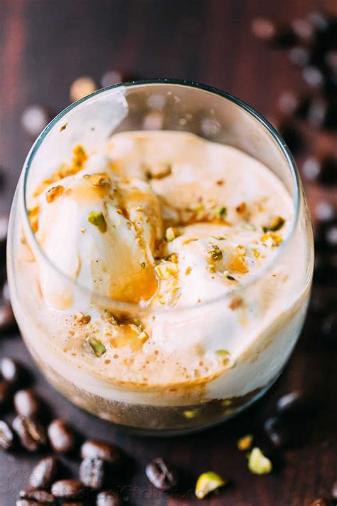 Affogato Recipe (VIDEO) - NatashasKitchen.com