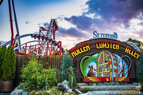 Stunt Pilot And A Look At Silverwood Theme Park — Restcoaster