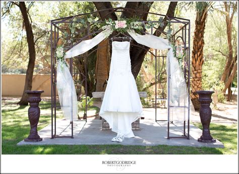 Phoenix Wedding Photography, Secret Garden Arizona, Candice & Brad 5