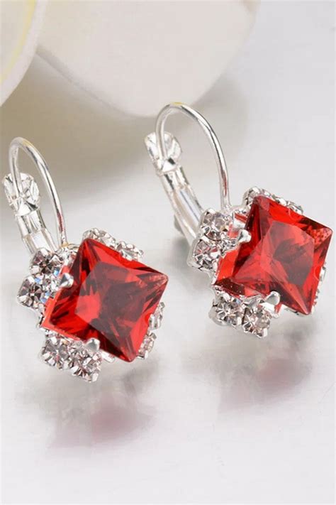 Fashion Rhinestone Gem Alloy Earrings Curvedream