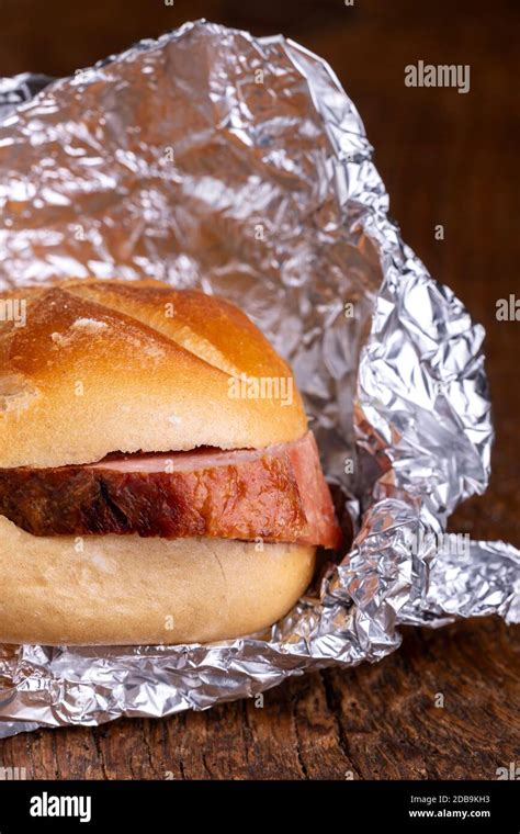 Bavarian Meat Loaf In A Bun Stock Photo Alamy