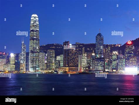 Hong Kong skyline at night Stock Photo - Alamy