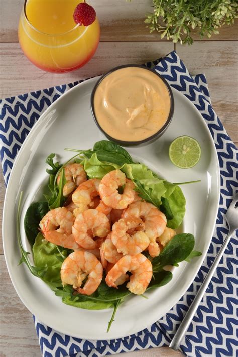 Camarones Al Mojo De Ajo Con Dip De Habanero