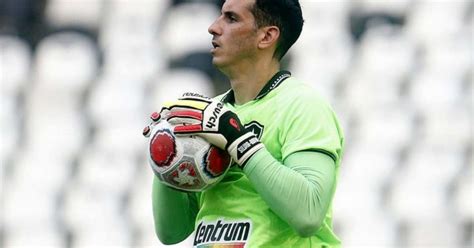 A Reden O De Gatito Ap S Les O Goleiro Reencontra Vasco E Her I Na