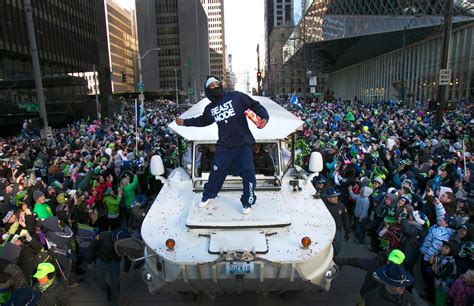 Seattle celebrates Super Bowl win with parade