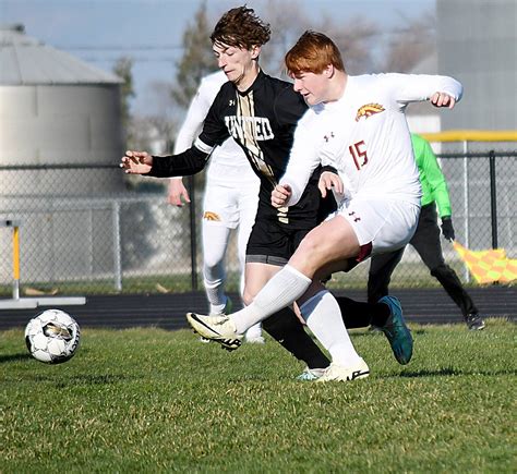 Fast Start Propels Central Iowa United Boys Past Pcm Newton Daily News