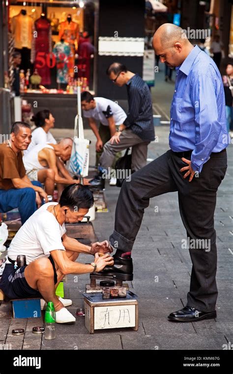 Hong Kong Shoe Shine Hi Res Stock Photography And Images Alamy