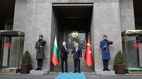 Bakan Güler Bulgar mevkidaşı Tagarev ile görüştü Son Dakika Haberleri