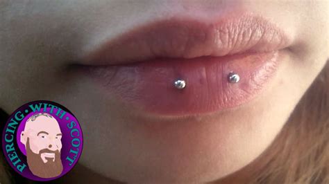 The Complete Guide To Getting A Vertical Labret Piercing Atelier Yuwa