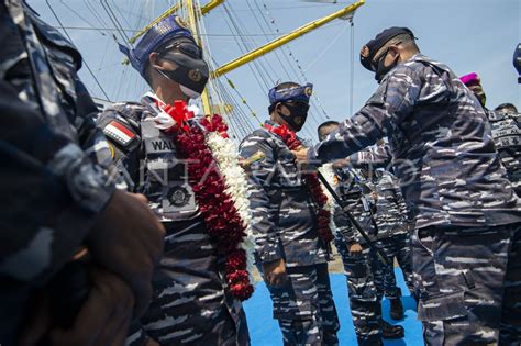 KRI BIMA SUCI TIBA DI TANJUNG UBAN ANTARA Foto