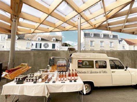 Ferme Fouques Rhubarbe Dans Tous Ses Tats Calvados Tourisme