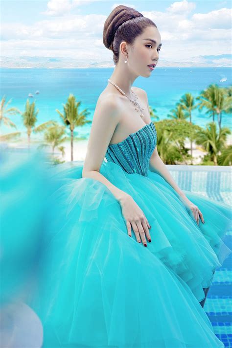 Hậu clip nude 100 gây sốc Ngọc Trinh tung bộ ảnh đẹp ngẩn ngơ Hóa thiên nga vừa nền nã vừa